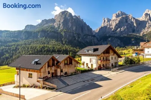 Chalets 4 Sorus & Apartments La Villetta - Image 1