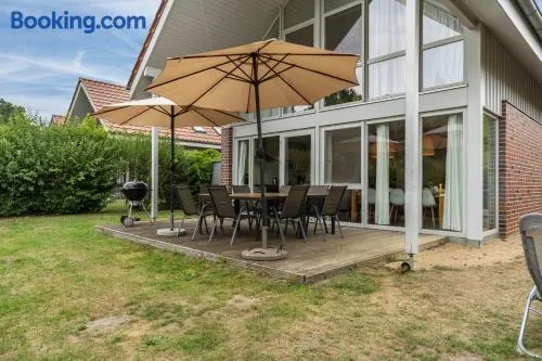 W8 mit Terrasse, Schuppen & Wallbox - Image 1