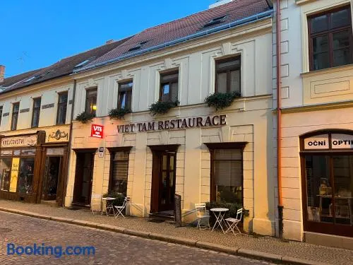 VT6 House & Restaurant - Image 1