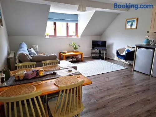 Two bedroom apartment close to the beach - Image 1