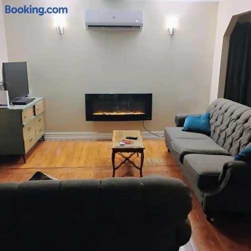 6 Olivia Lane - Image 1