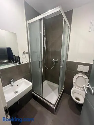 Studio Apartment VS - Image 1