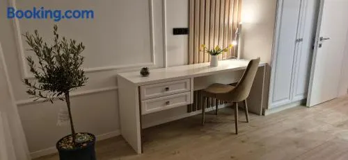 Anita's Mansion - Image 1
