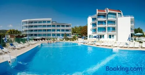 Hotel Iceberg - Image 1