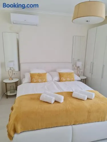 Kolibri Apartman - Image 1