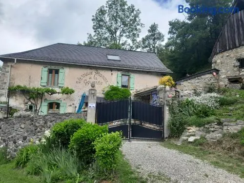 Le vieux vieux manoir de la guardo face au Mont Valier - Image 1