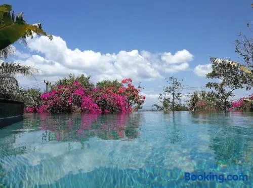 Alam Sweet Ulu-Modern "Balinese Style Villa" 3 Large Comfy Beds 2 private Bedrooms, Panoramic Ocean Views Pool - Image 1