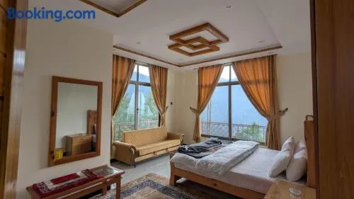Cool Pine Hotel Nathia Gali - Image 1