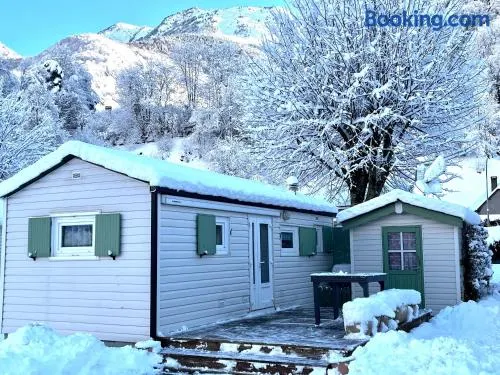 Bungalow charmant à Cauterets avec vue sur la montagne - Image 1