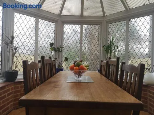 Easytoostay Paygate Cottage Brenchley - Image 1