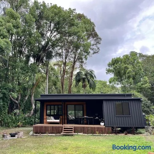 Designer Tiny home above the Creek - Image 1