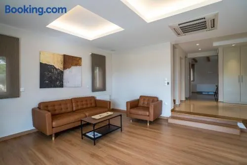 Palm Tree Beach Villa - Image 1