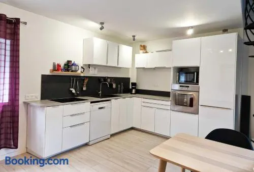 Studio, Chambres, Appartement, Gite - Image 1