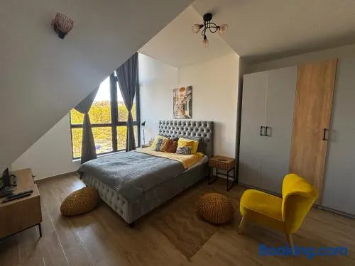 Apartman Yellow Moon Green Hills - Image 1