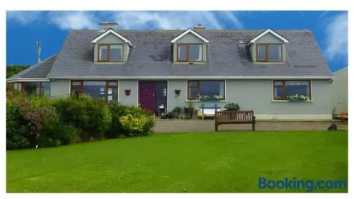 Keadyville House Self-catering - Image 1