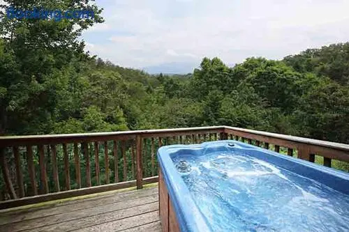 Dollys Delight by Venture Smoky Mountains - Image 1
