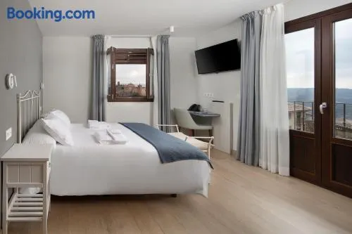 Hotel Vinoteca Alquezar - Adults Only - - Image 1