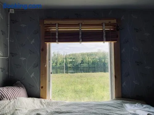 Tinyhouse - Image 1