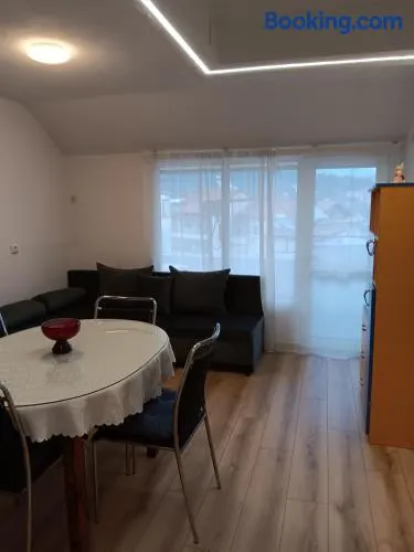 Apartment Friends - Image 1