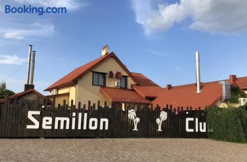 Semillon Club - Image 1
