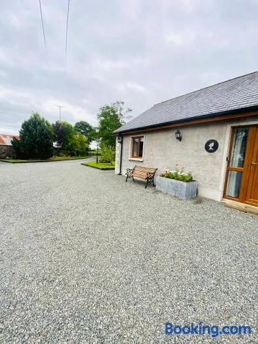 Robins Cottage - Image 1