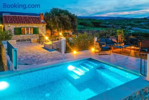 Heritage Holiday House Lori with pool - Image 1
