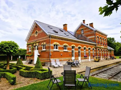 Station Racour 'Magasin de la gare' - Image 1