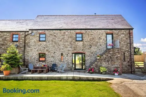 Y Felin Barn Pembrey - Image 1