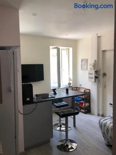 appartement lisieux calme très bien équipé - Image 1