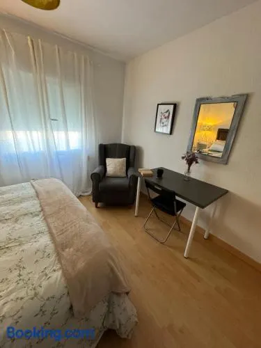 Harmony room málaga piso compartido - Image 1