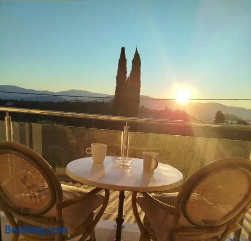 La Luna Sea View Home - Image 1