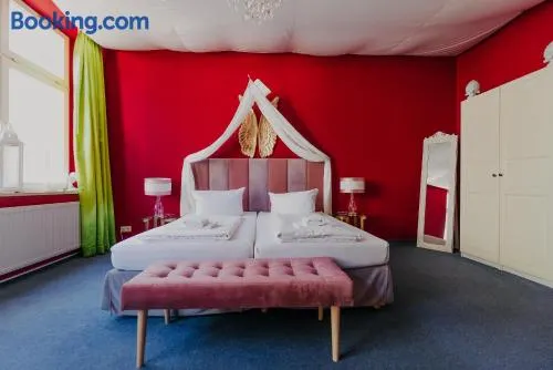 LaLeLu Hostel Dresden - Image 1