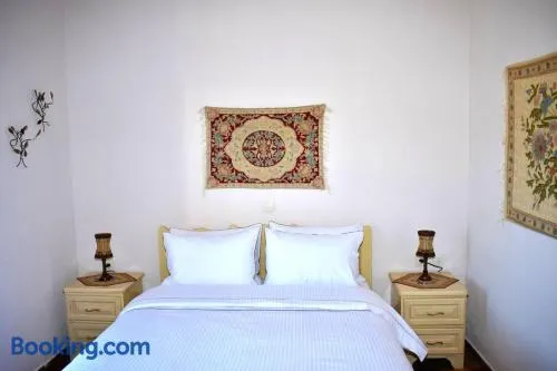Eufrosini Guesthouse - Image 1