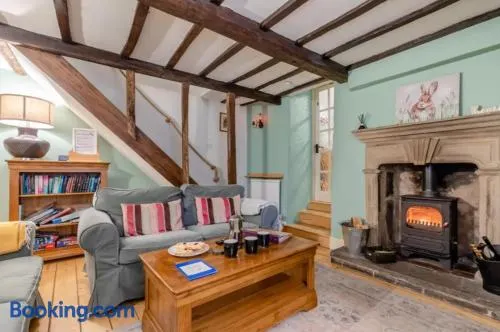 The Cottage on the Square, Wensley - Derbyshire Country Cottage. - Image 1