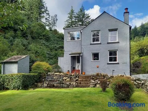 Oak Lea - Image 1