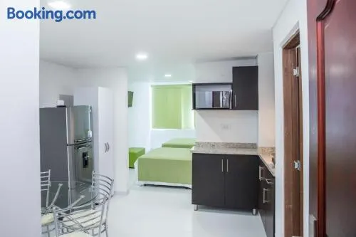 Apartamento 1904 El Laguito - Image 1
