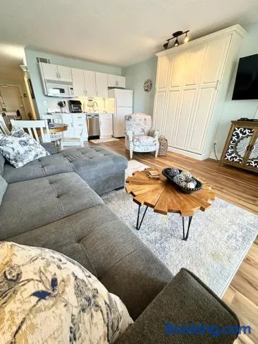Private Wrightsville Beach Retreat - Channel View! - Image 1