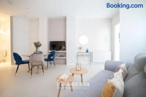 MyHouseSpain - Nuevo apartamento junto al Bernabéu - Image 1