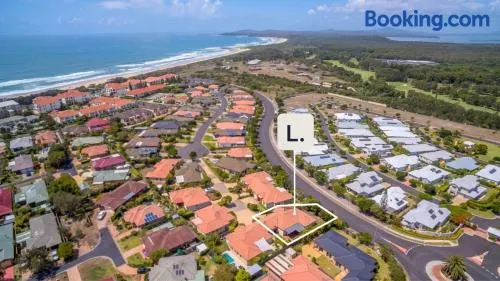 Lateeze - Lifestyle Yamba - Image 1