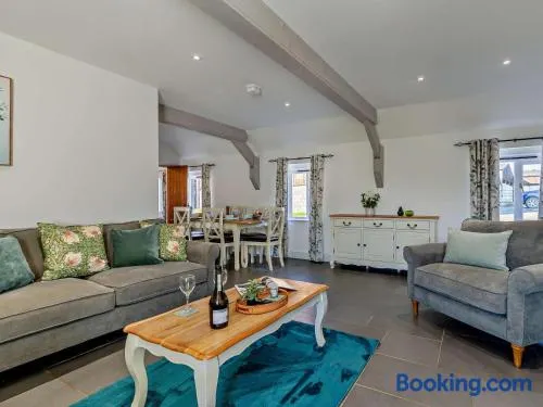 2 Bed in Bideford oc-fireb - Image 1