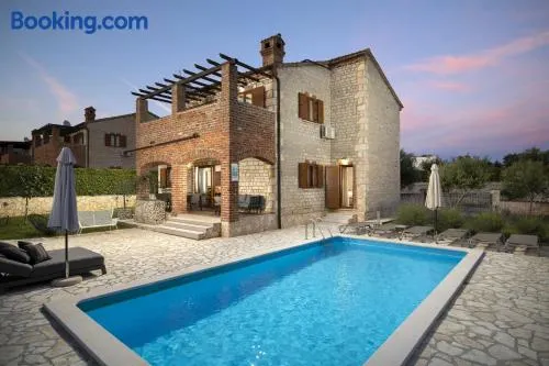 Villa Paradis 6 - Image 1