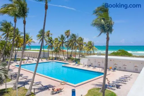 Casablanca Residences Miami Beach - Image 1