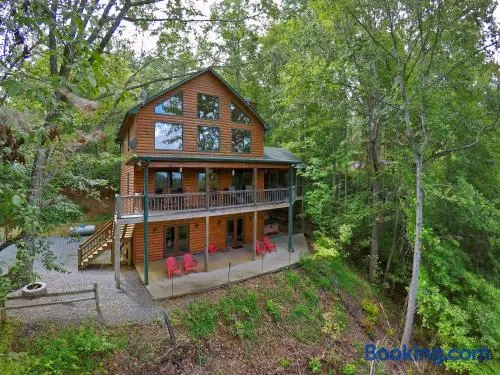 My Mountain Paradise - Image 1