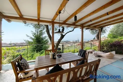Villa Savi Lake View and Pool - Image 1