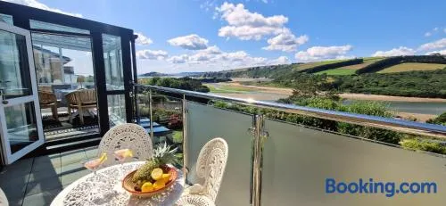 Petrichor, with panoramic views over The Bantham Estuary - Image 1