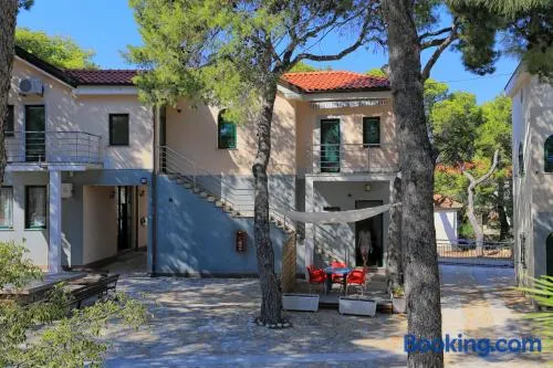 Appartement avec terrasse, jardin et barbecue | Vue mer - Image 1