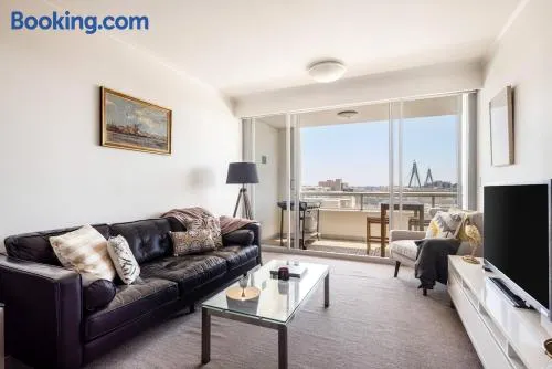 2 Bedroom Darling Harbour Waterviews Pool Sydney - Image 1