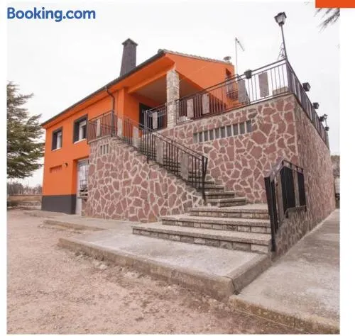 Casa naranja - Image 1