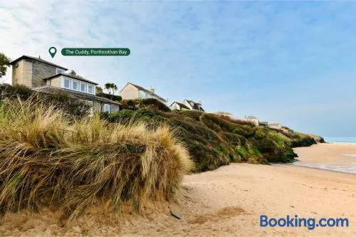 Finest Retreats - The Cuddy - Image 1