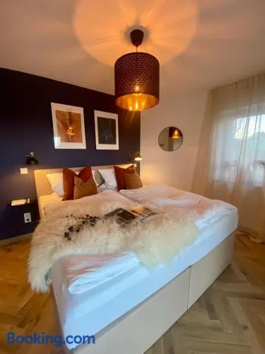 Seenland-Studio I 75 qm I Boxspringbett I Garten I Luxus-Bad - Image 1